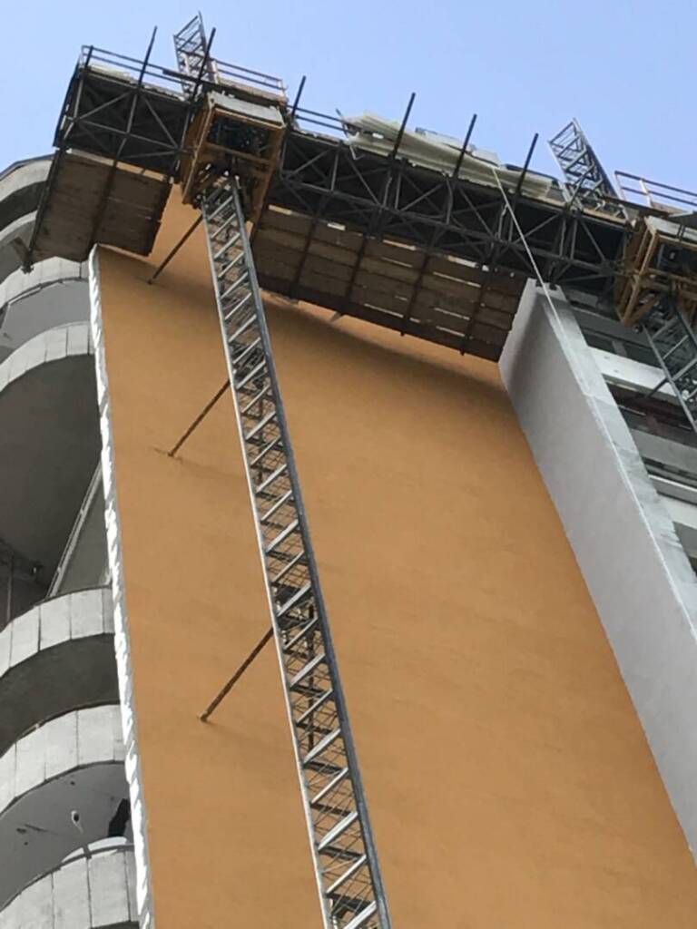 Мачтови подемници под наем в гр. Перник